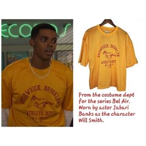 Pacsun Leagues Mesh Boxy Cropped Jersey T-Shirt in Gold and Red Size L